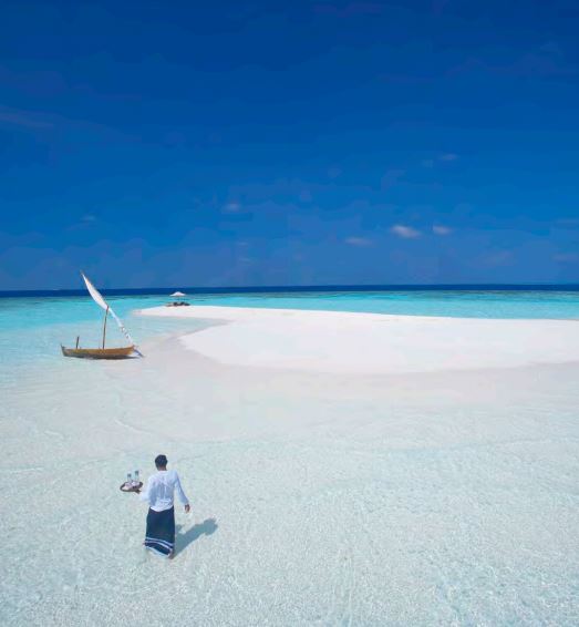 sandbank de baros maldives